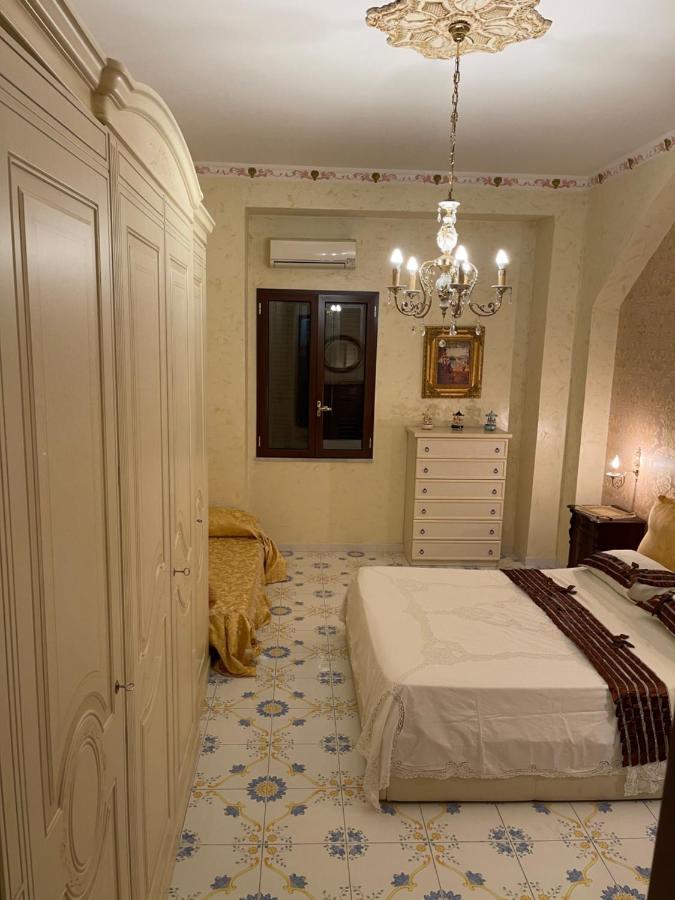 Al Centro Storico Home Napoli Eksteriør billede